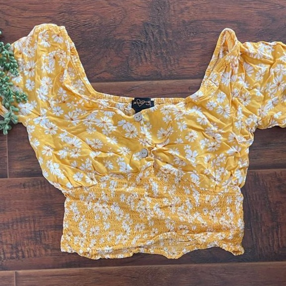 Cute summer top